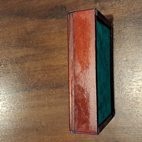 Wooden Box Topped with Pewter Golf Ball and Tee's - Picture 6 of 11